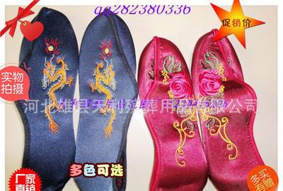 殯葬壽衣用品批發全覽 繡花鞋、壽鞋、鞋帽及花圈壽衣的專業采購指南