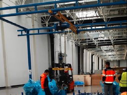 發(fā)動機工廠物流搬運技術開發(fā) 智能化轉(zhuǎn)型與效率提升